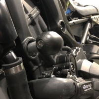 XSR900-2015-Bullet-Frame-Slider-LHS-STREET_2
