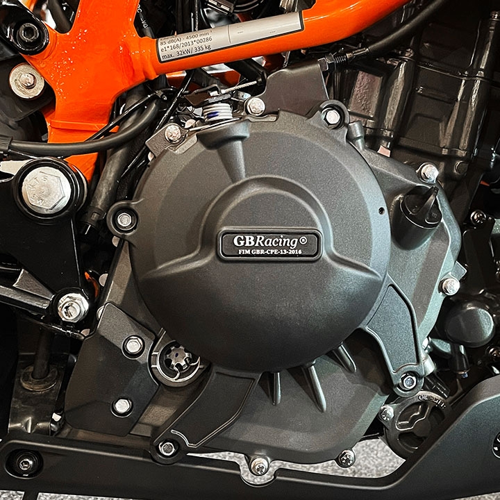 Duke 390 Secondary Engine Cover Set 2022